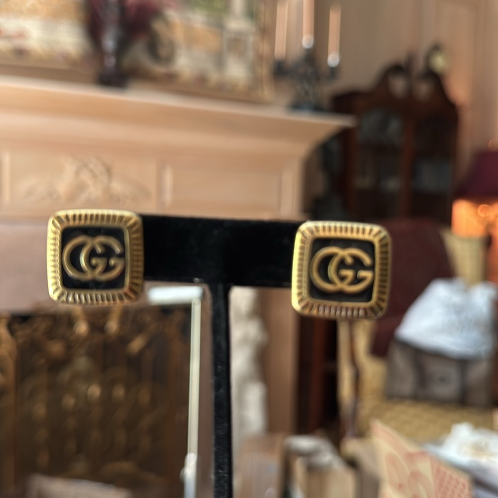 Gucci Black and antique Gold GG - Picture 3 of 5